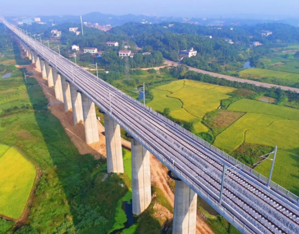 长沙丰禾智能科技成功为长株潭城际铁路项目提供智能照明及成套服务